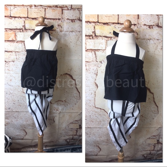 •LAST 2!! Black & Stripe 2 PC Legging Set• - Picture 3 of 11